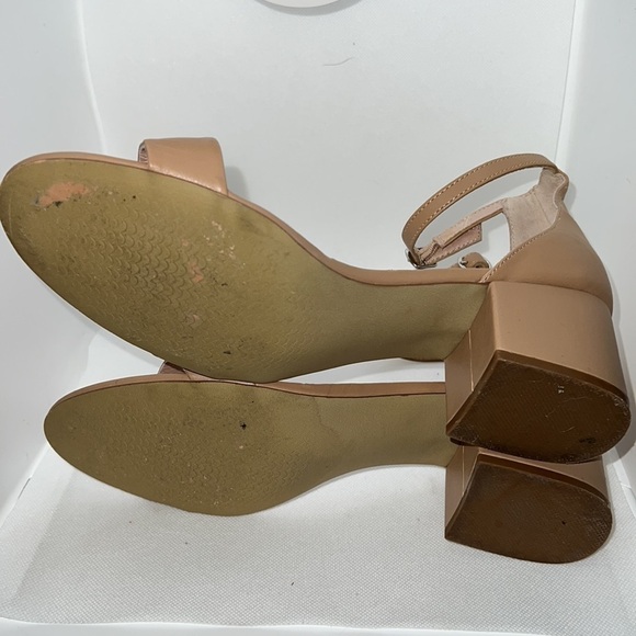 Steve Madden Irenee block heel ankle strap tan sandals Sz 10 faux leather - Picture 12 of 15